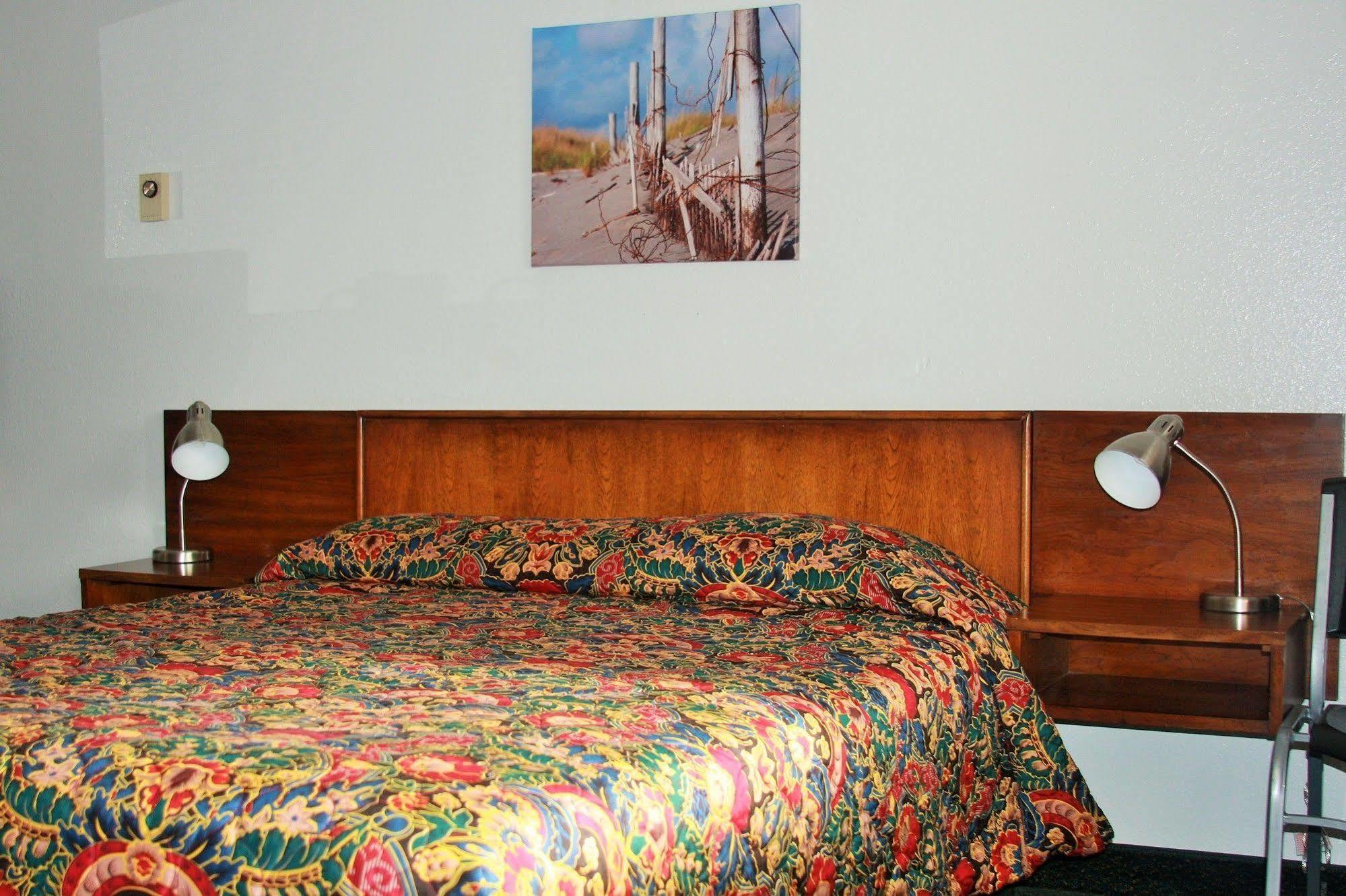 Heidi'S Inn Ilwaco Esterno foto